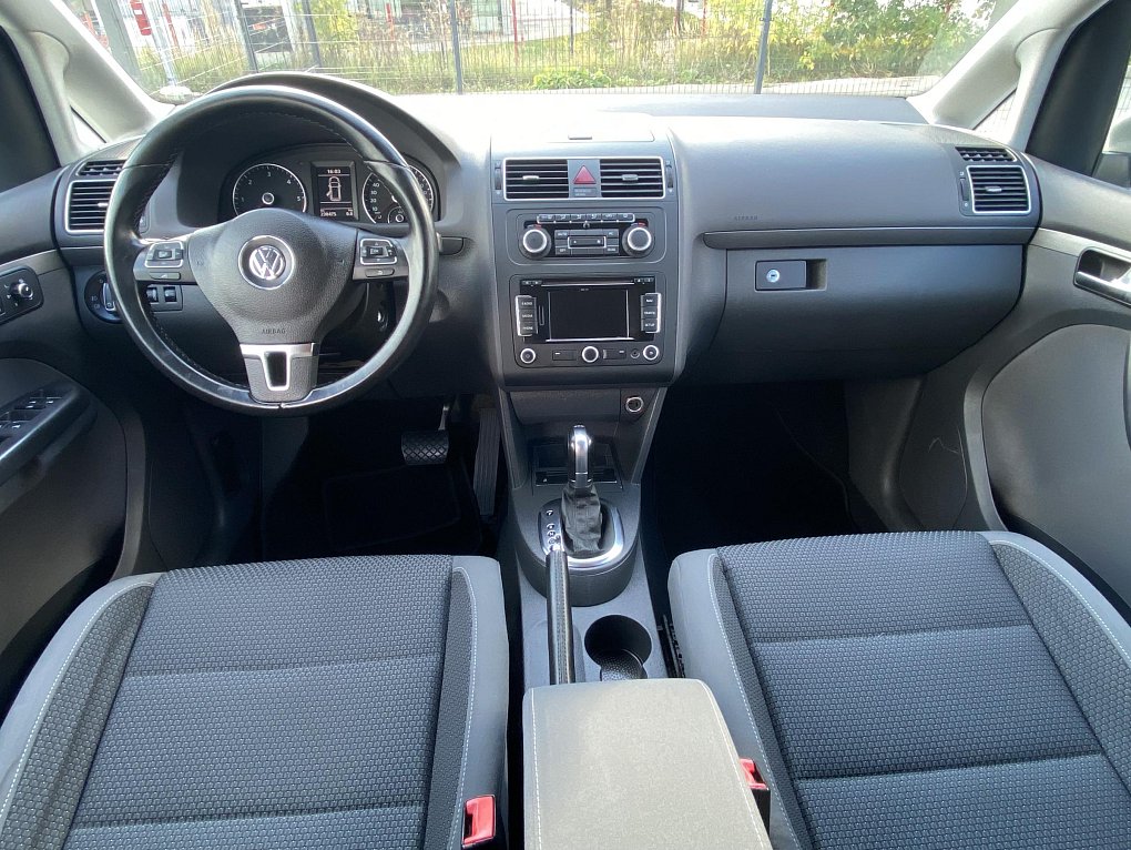 Volkswagen Touran 1.6 TDi Business