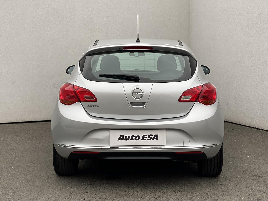 Opel Astra 1.6 i Active