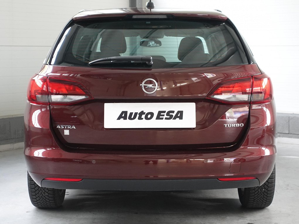 Opel Astra 1.4T 