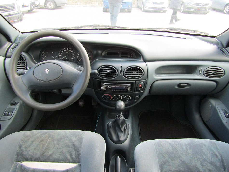 Renault Mégane 1.6i 