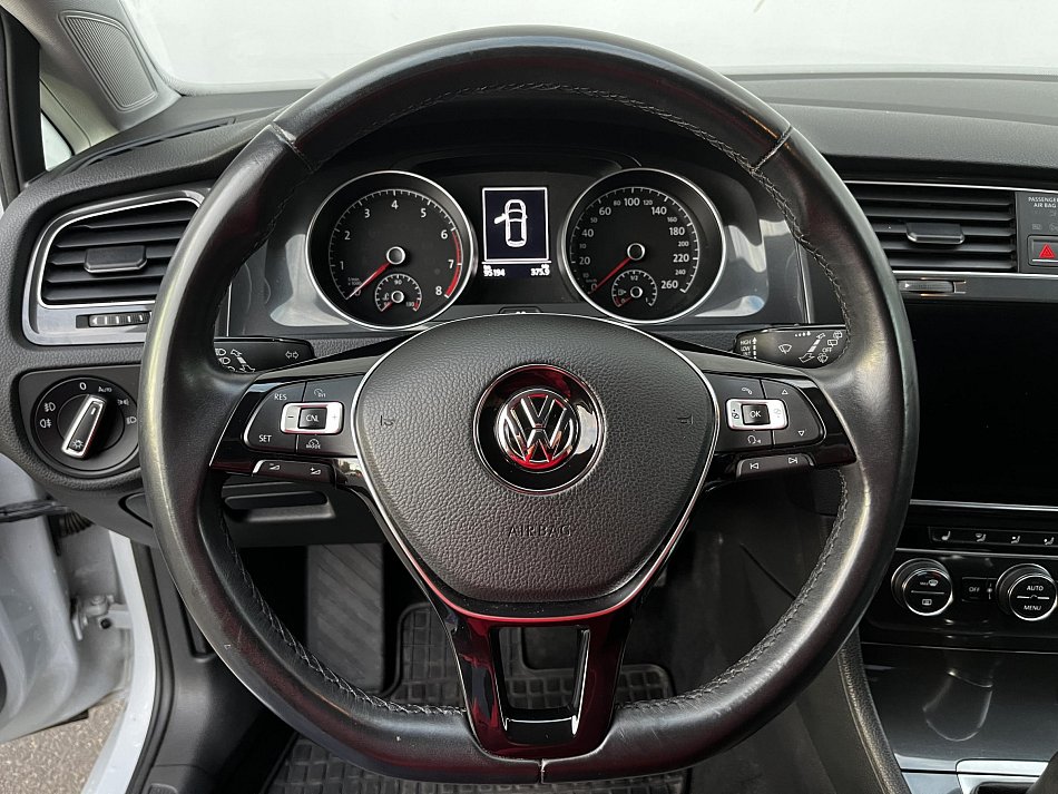 Volkswagen Golf 1.0 TSI Marathon