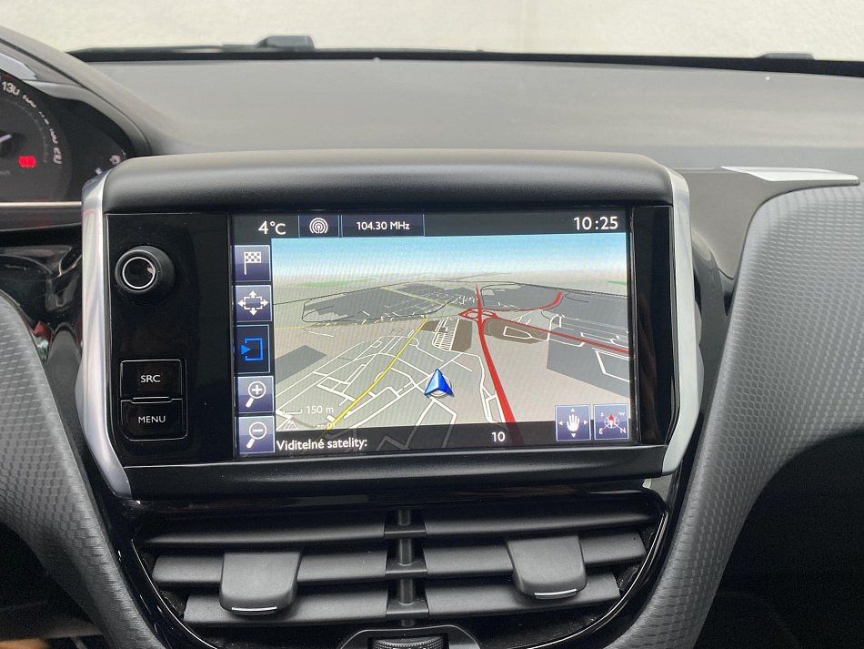 Peugeot 2008 1.6 HDi Féline Titane