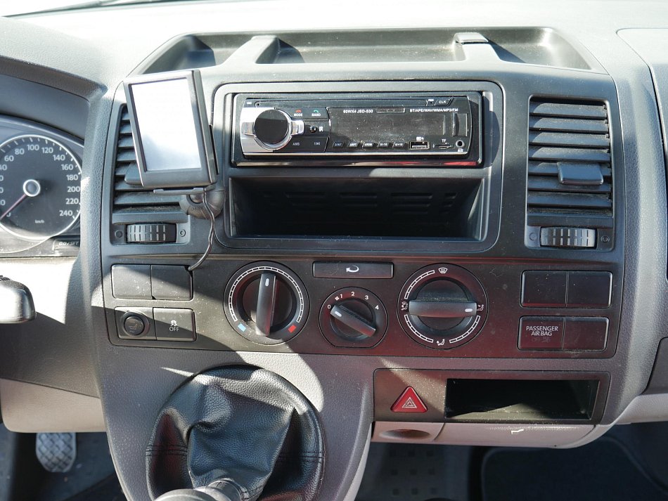 Volkswagen Transporter 2.0TDi 