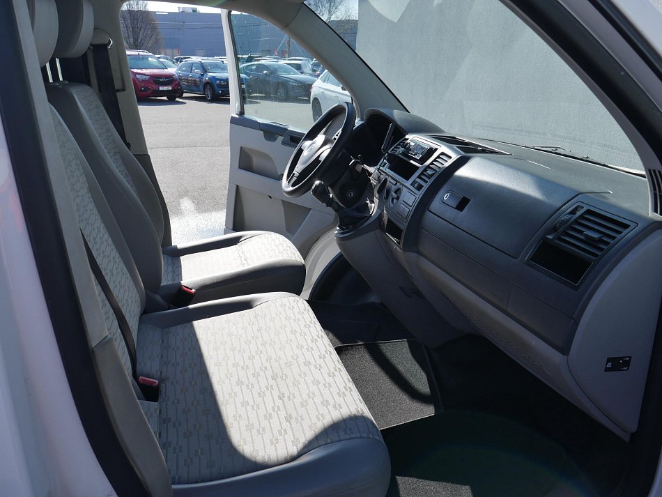 Volkswagen Transporter 2.0TDi 