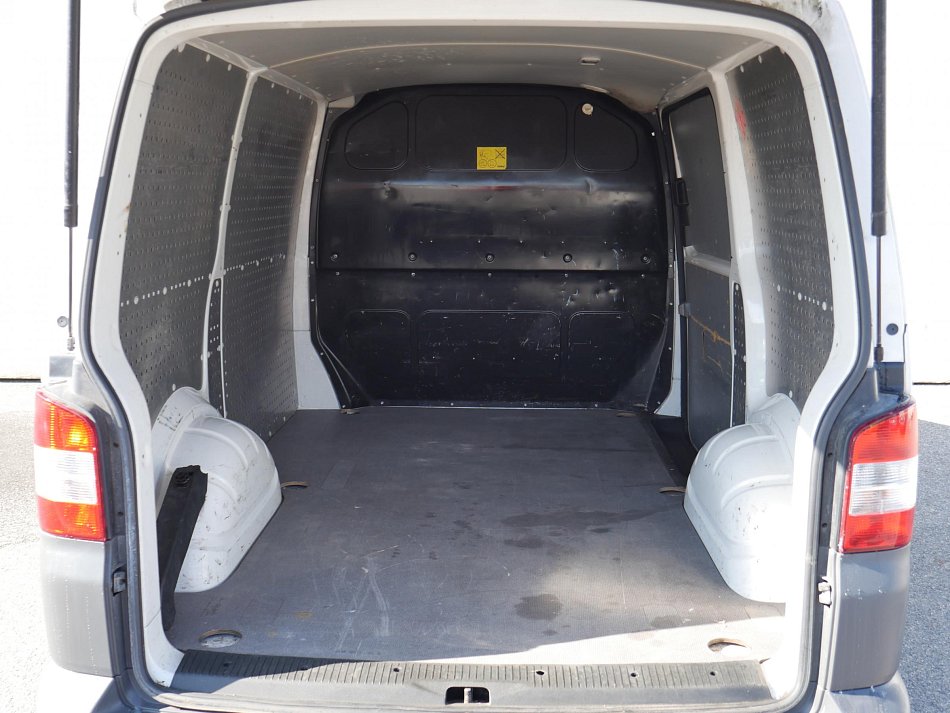 Volkswagen Transporter 2.0TDi 