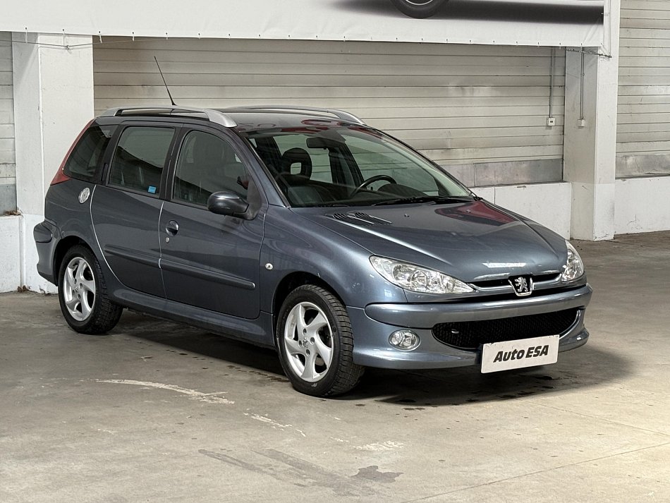 Peugeot 206 1.6i 
