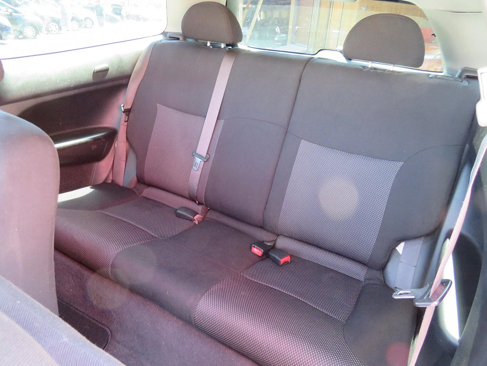 Honda Civic 1.4i 