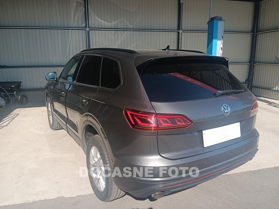 Volkswagen Touareg 3.0TDi  4x4