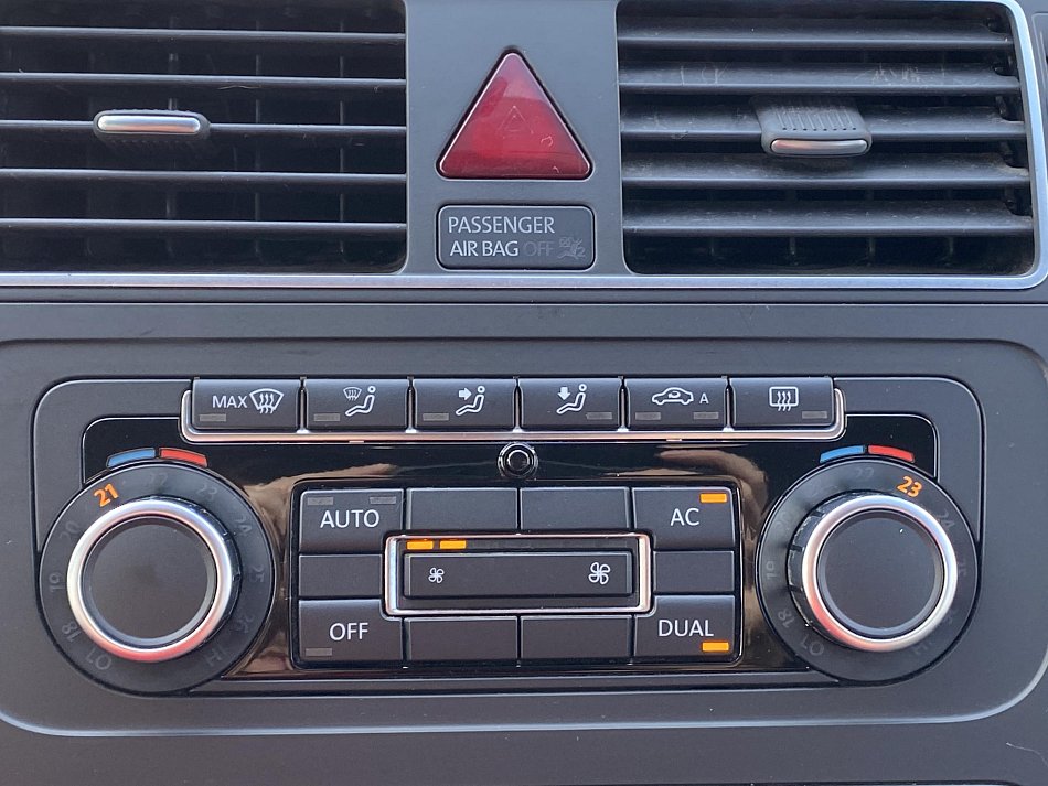 Volkswagen Touran 1.6 TDi Business