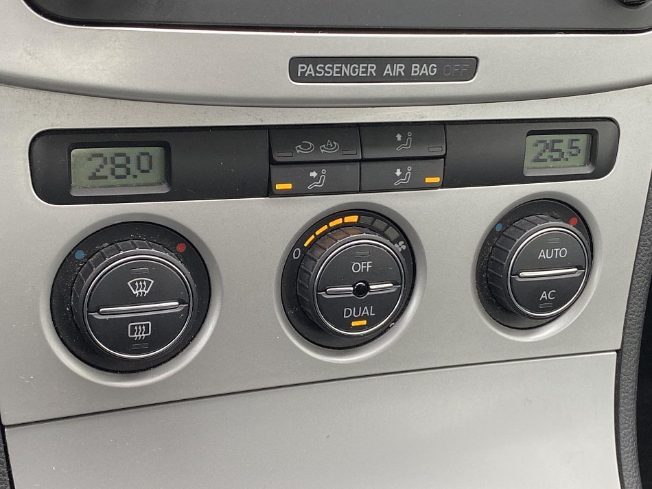 Volkswagen Passat 2.0 TDi 