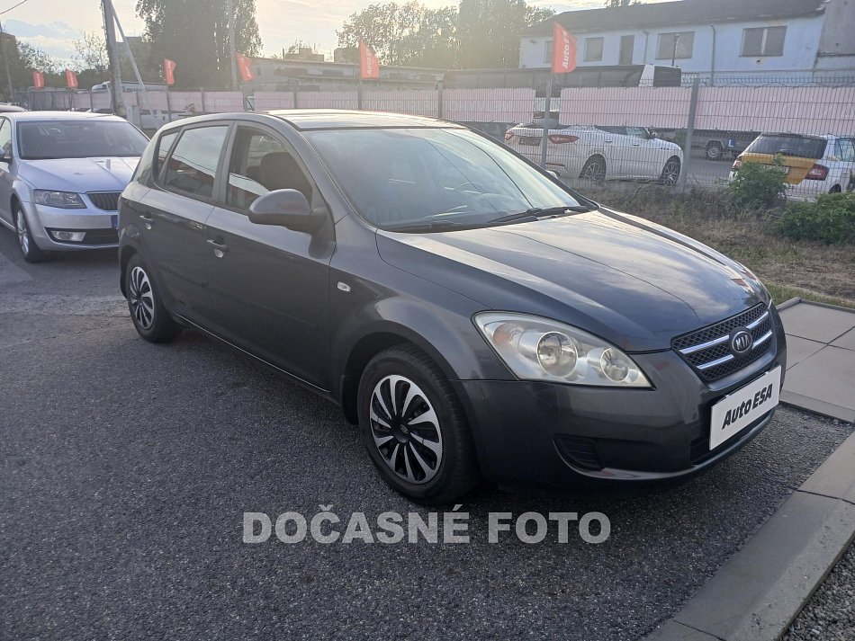 Kia Ceed 1.4 CVVT 