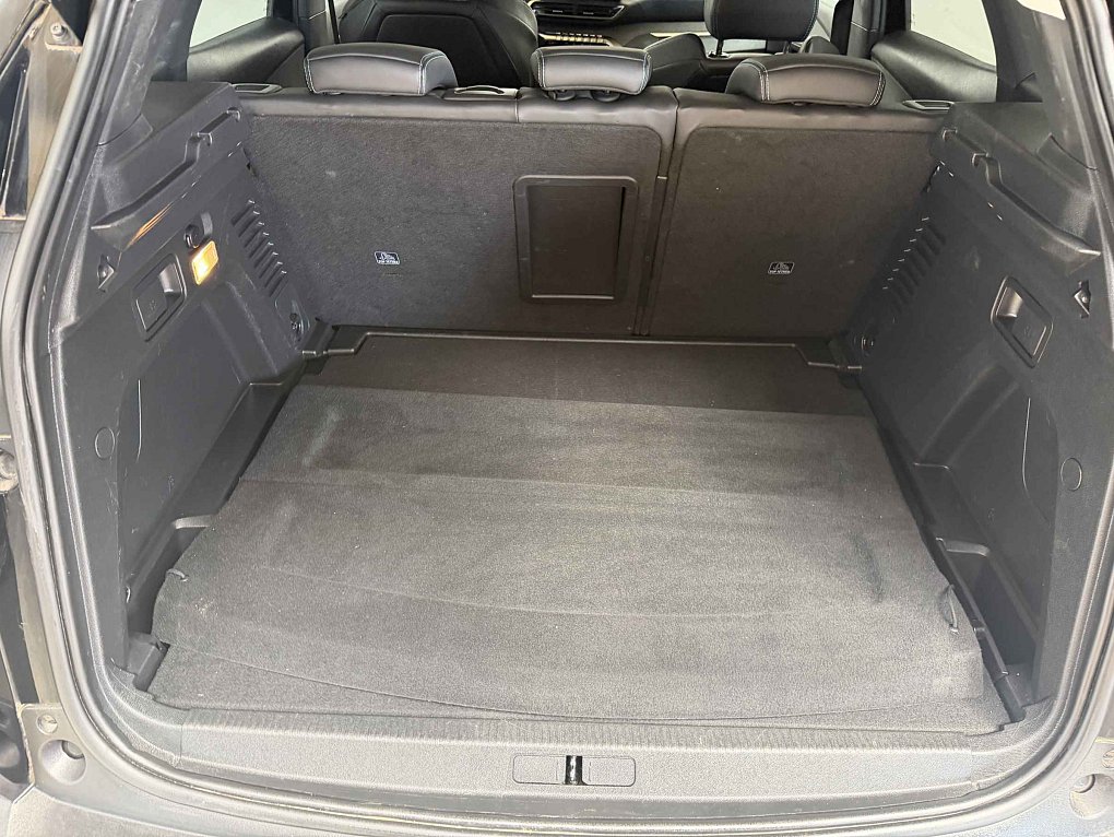 Peugeot 3008 1.2PT Allure