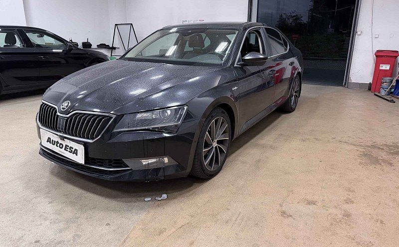 Škoda Superb III 2.0TSi 