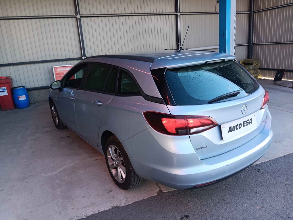 Opel Astra 1.4T 