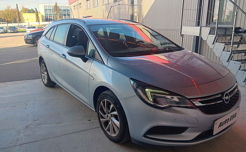 Opel Astra 1.4T 