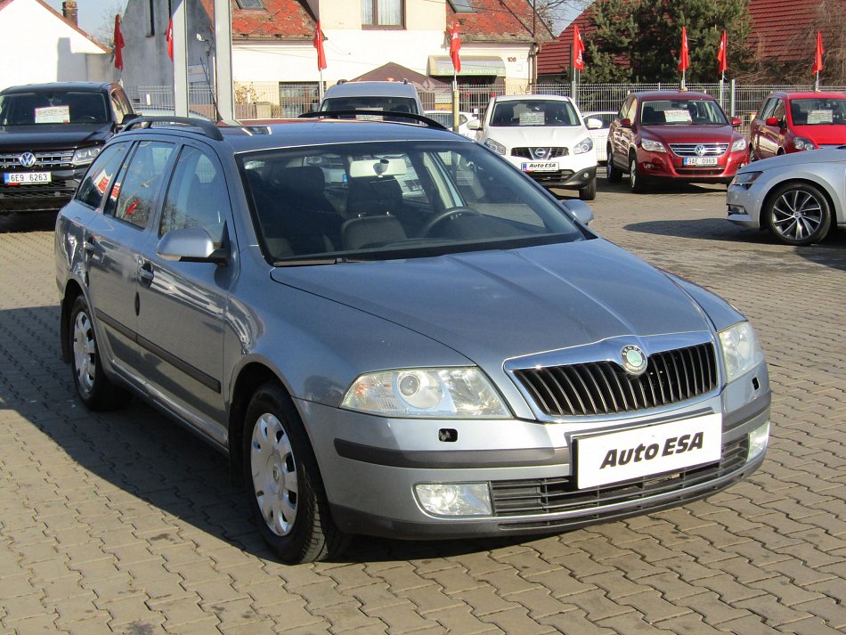 Škoda Octavia II 2.0 TDi Elegance