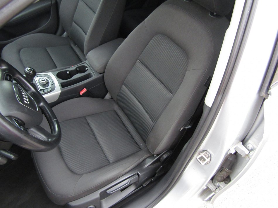 Audi A4 2.0 TDi Attraction