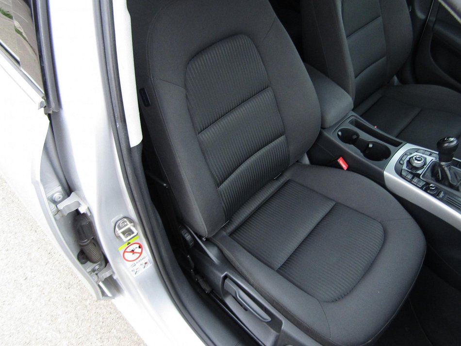 Audi A4 2.0 TDi Attraction
