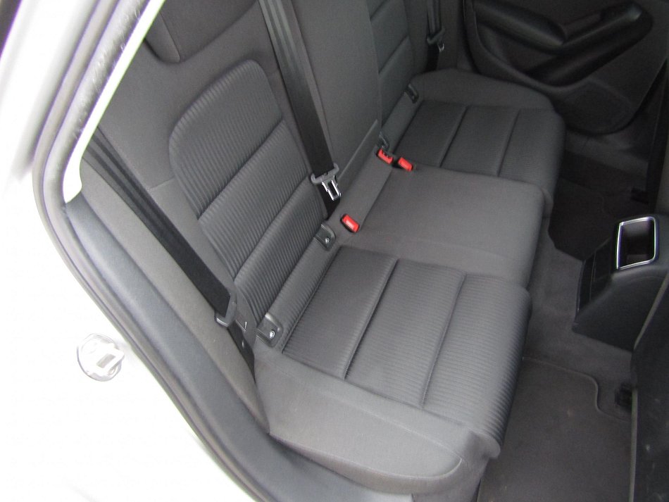 Audi A4 2.0 TDi Attraction
