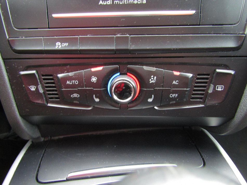 Audi A4 2.0 TDi Attraction