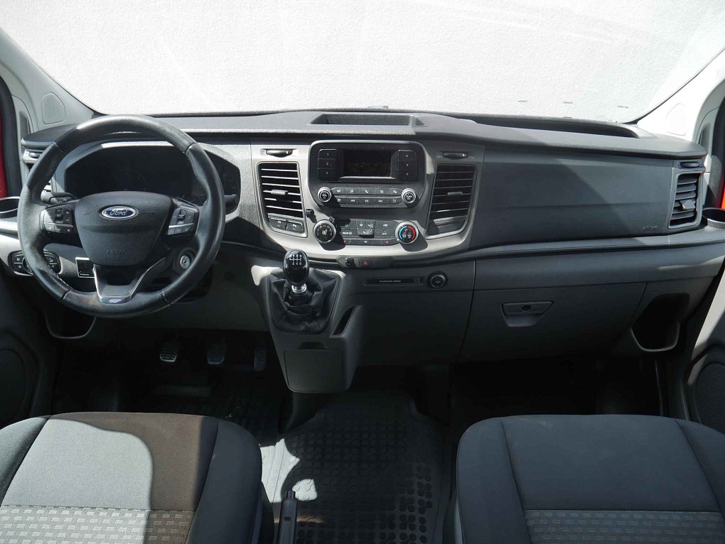 Ford Transit Custom 2.0TDCi Trend L2H2 5míst