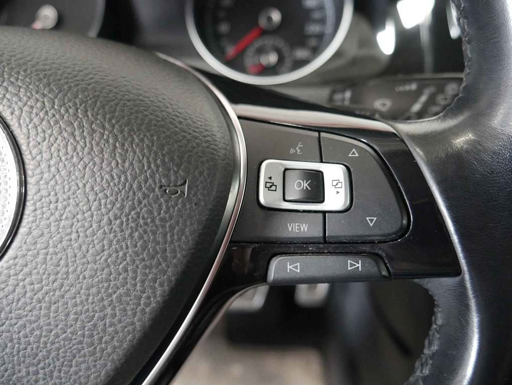 Volkswagen Golf 2.0TDi 