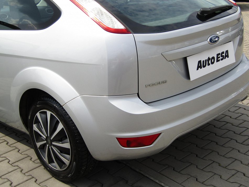 Ford Focus 1.6 16V 