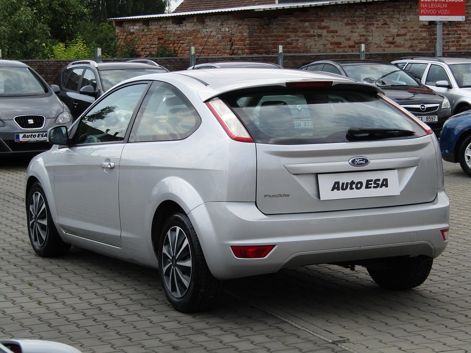 Ford Focus 1.6 16V 