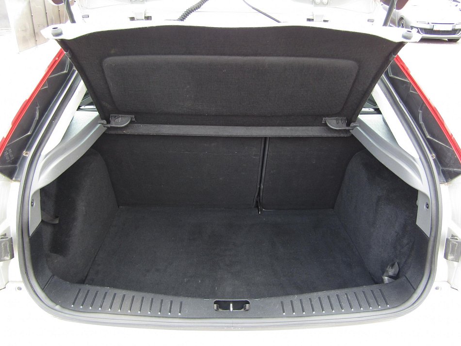 Ford Focus 1.6 16V 