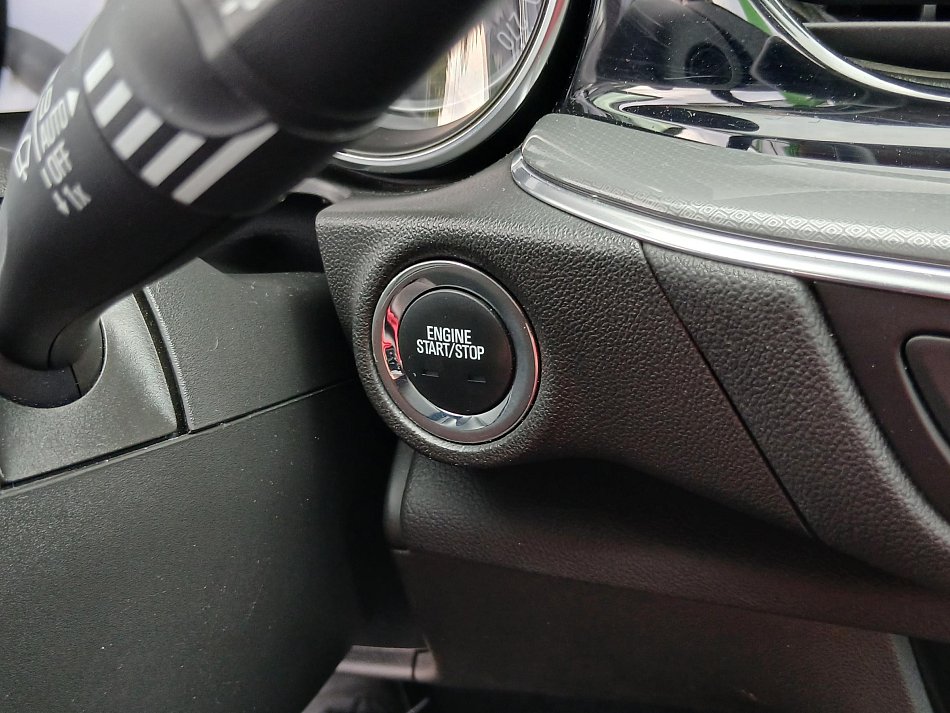 Opel Insignia 2.0CDTi 