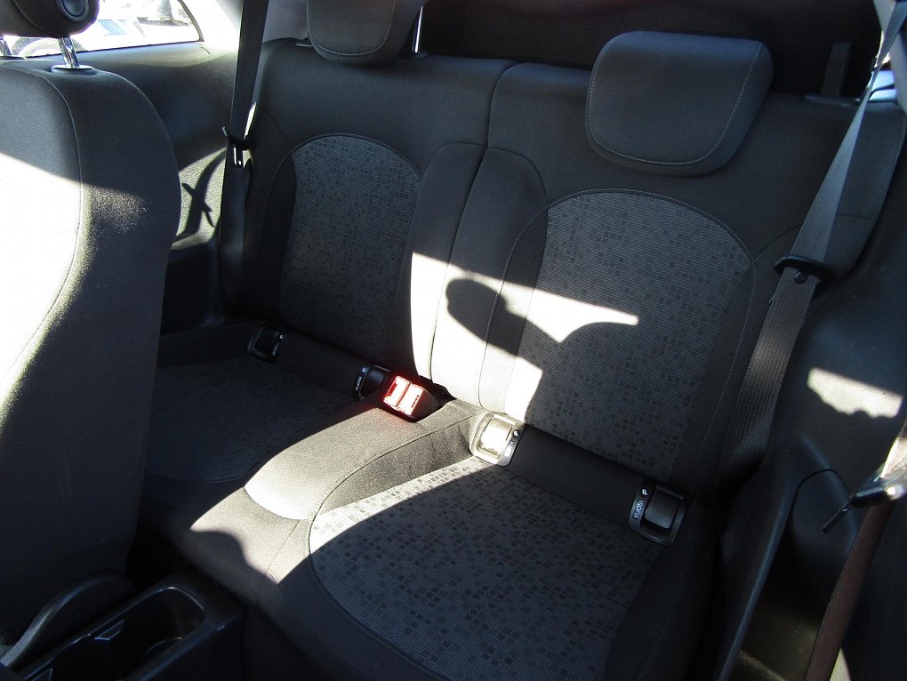 Opel Adam 1.2i 