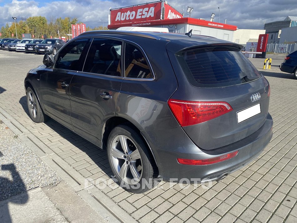 Audi Q5 3.0TDi  quattro