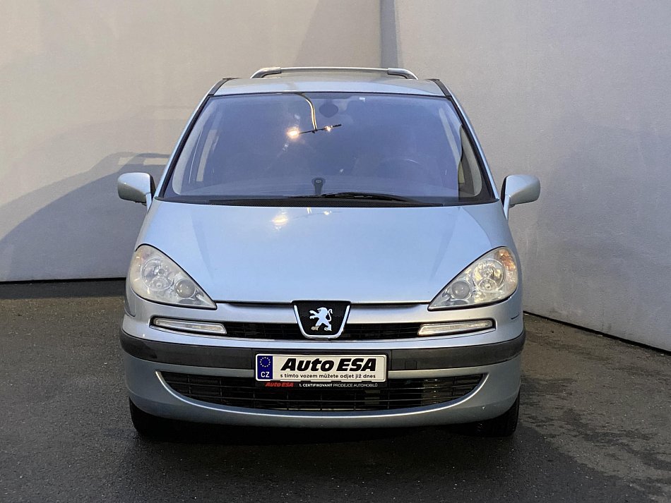 Peugeot 807 2.2i  7míst