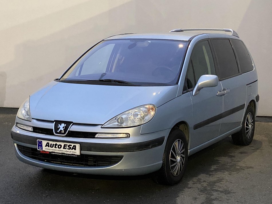 Peugeot 807 2.2i  7míst