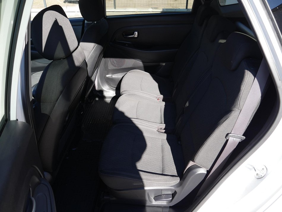 Kia Carens 1.7CRDi 