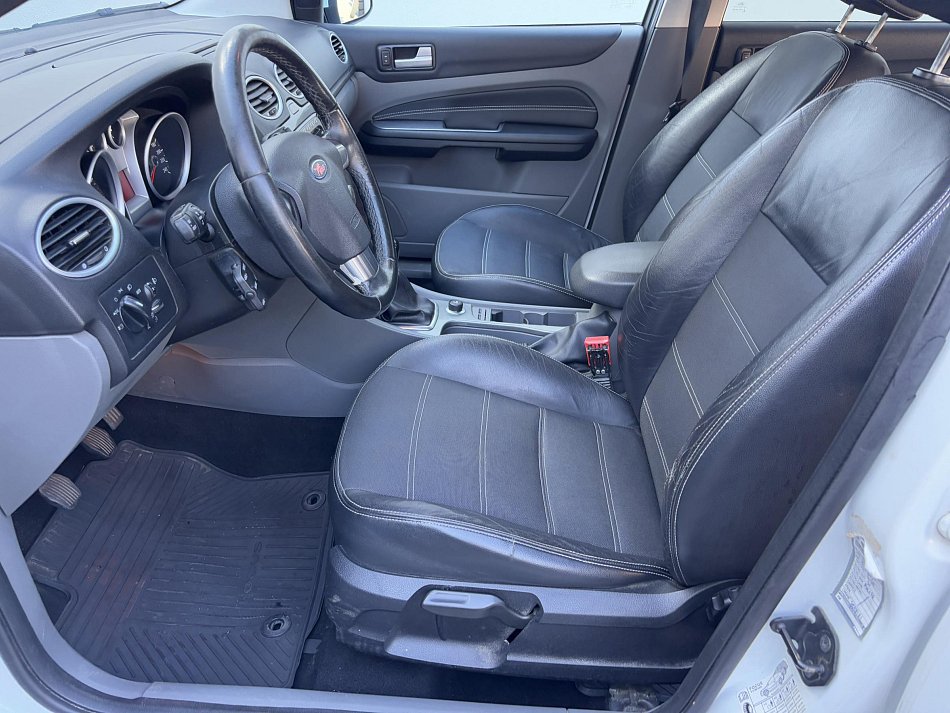 Ford Focus 2.0 16V Sport