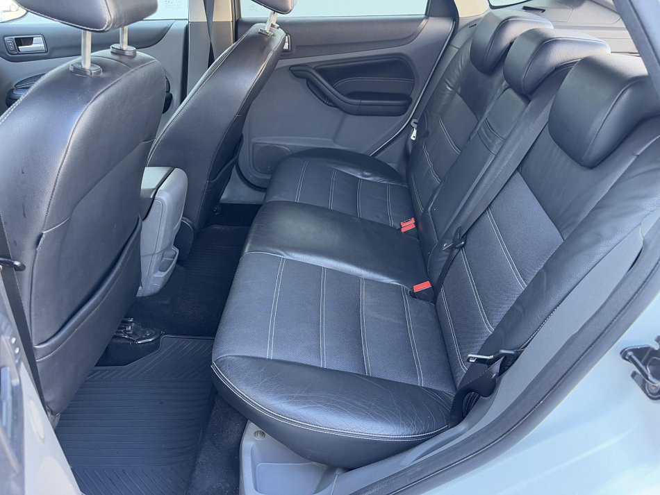 Ford Focus 2.0 16V Sport