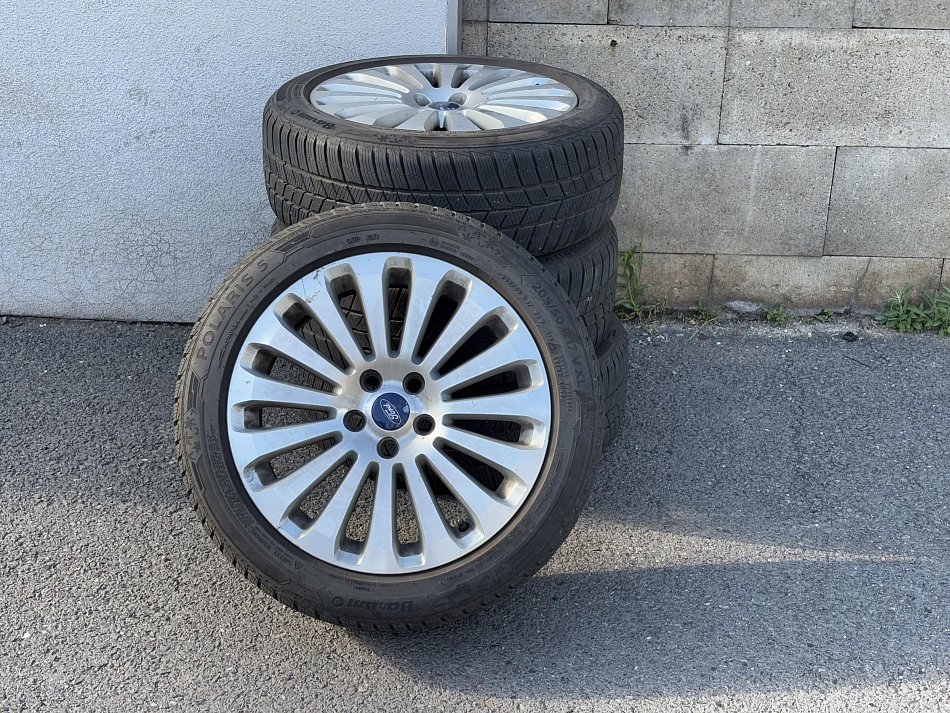 Ford Focus 2.0 16V Sport