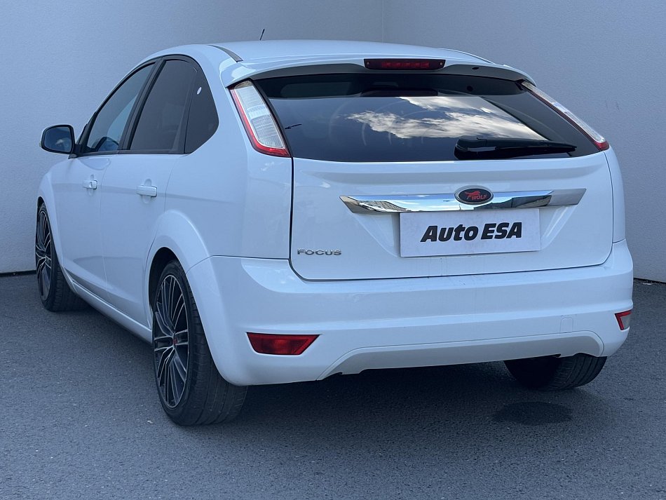 Ford Focus 2.0 16V Sport