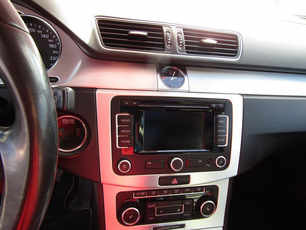 Volkswagen Passat 2.0 TDi 