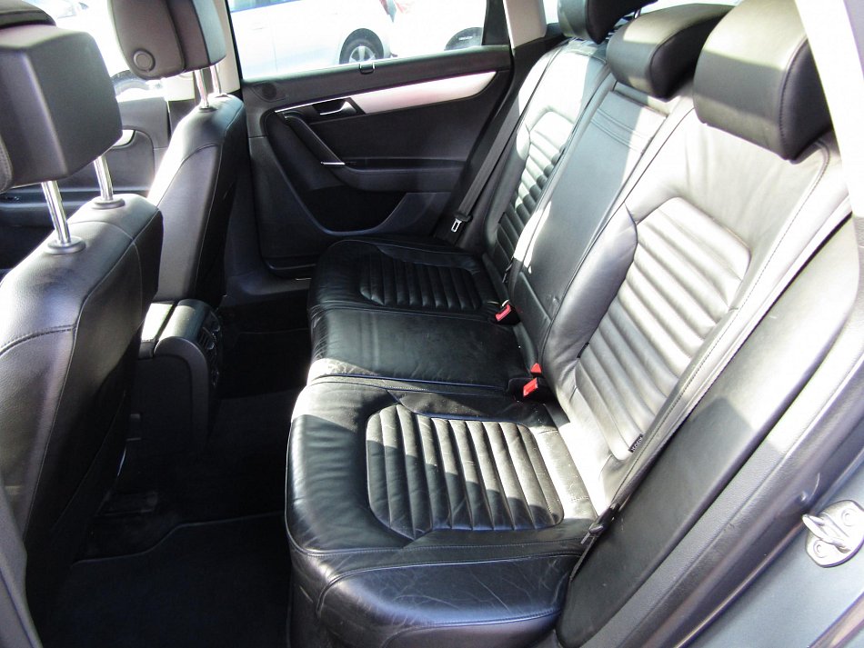 Volkswagen Passat 2.0 TDi 