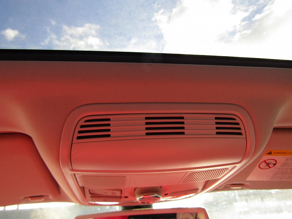 Volkswagen Passat 2.0 TDi 