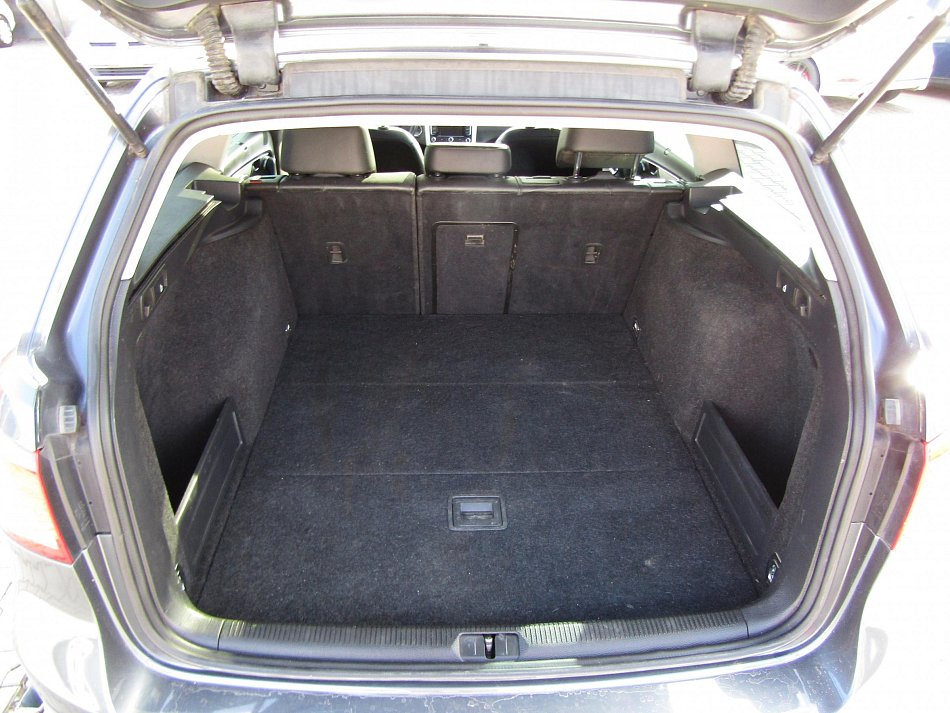 Volkswagen Passat 2.0 TDi 