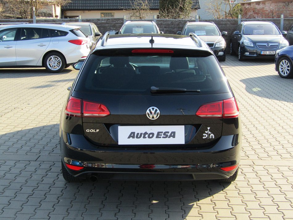 Volkswagen Golf 1.2 TSi Comfortline VII