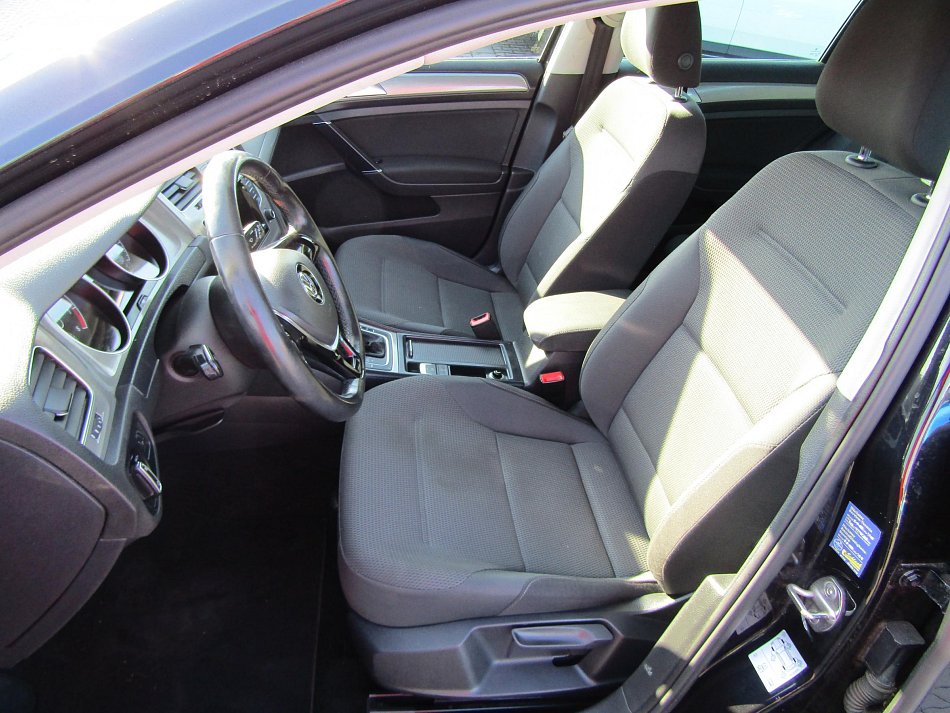 Volkswagen Golf 1.2 TSi Comfortline VII