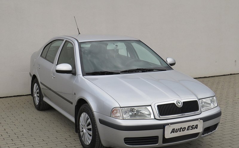 Škoda Octavia 1.6MPI Tour