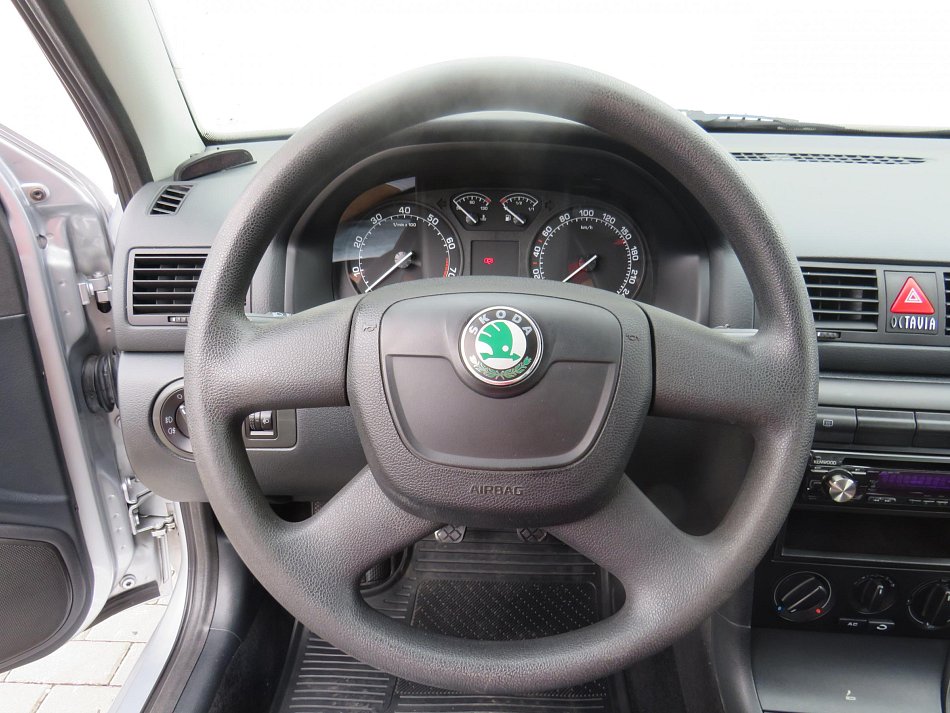 Škoda Octavia 1.6MPI Tour