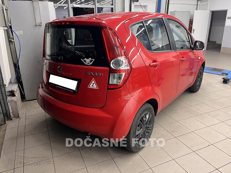 Suzuki Splash 1.0i 