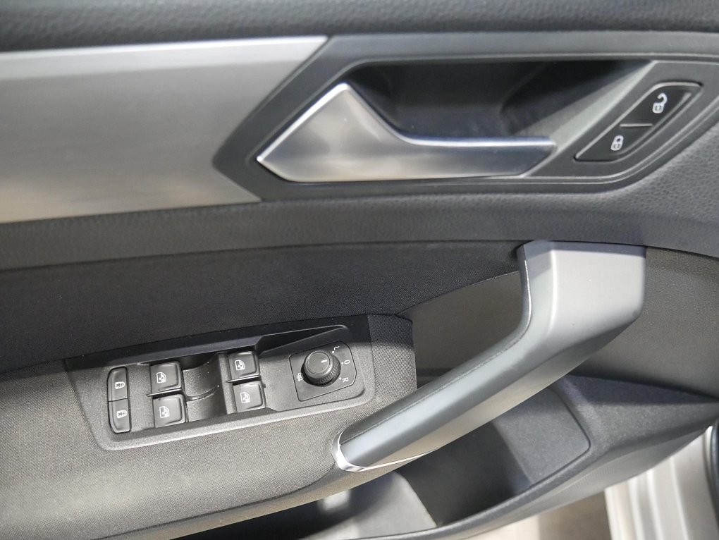 Volkswagen Touran 1.5TSi Highline