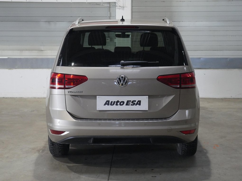 Volkswagen Touran 1.5TSi Highline
